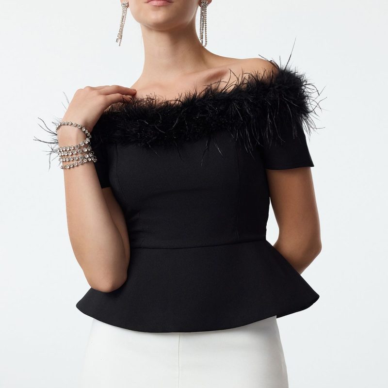 Siyah Carmen Yaka Otrişli Bluz TPRAW25BZ00001