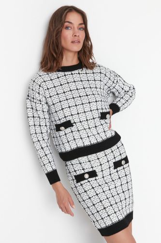 Siyah Tüvit Görünümlü Simli Triko Alt-Üst Takım TWOAW21AU0003